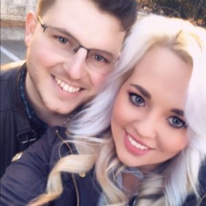 Meet your Posher, Angelina